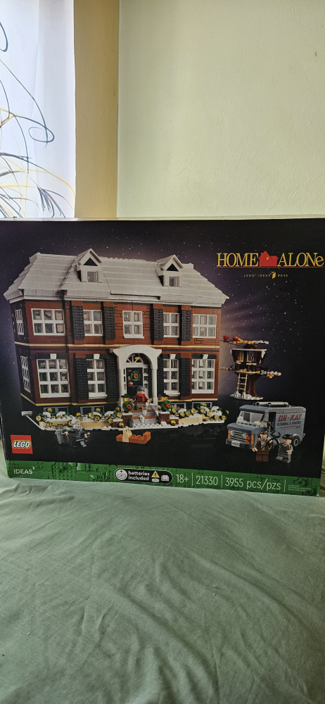 LEGO Home Alone 21330