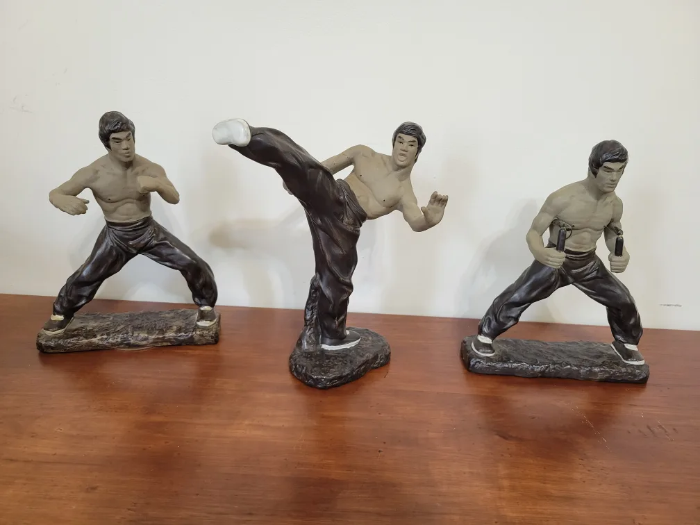 Bruce Lee Statue Set of 3 thumbnail