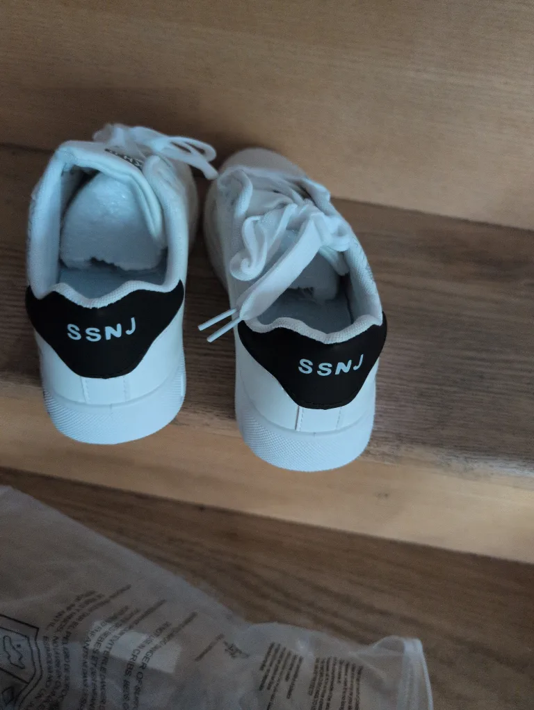 White Fashion Sneakers image indicator(3)