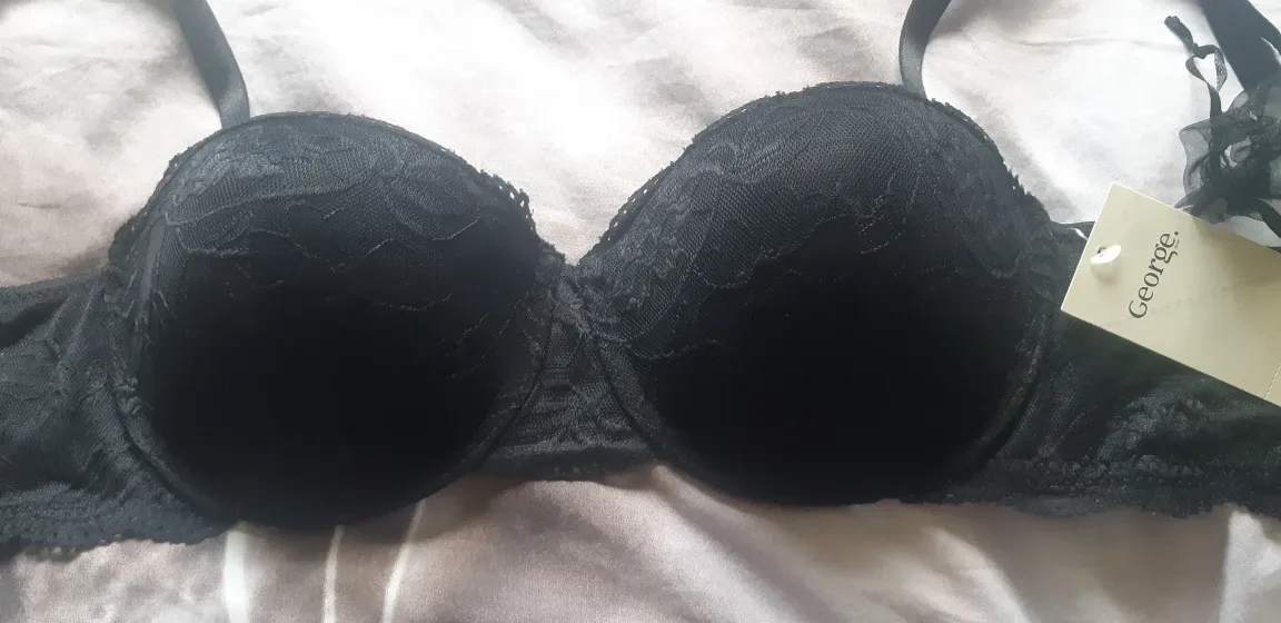 NEW George Black Lace Bra - Size 36A image indicator(8)