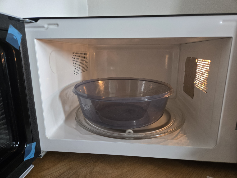 Microwave Oven for Sale - photo 3