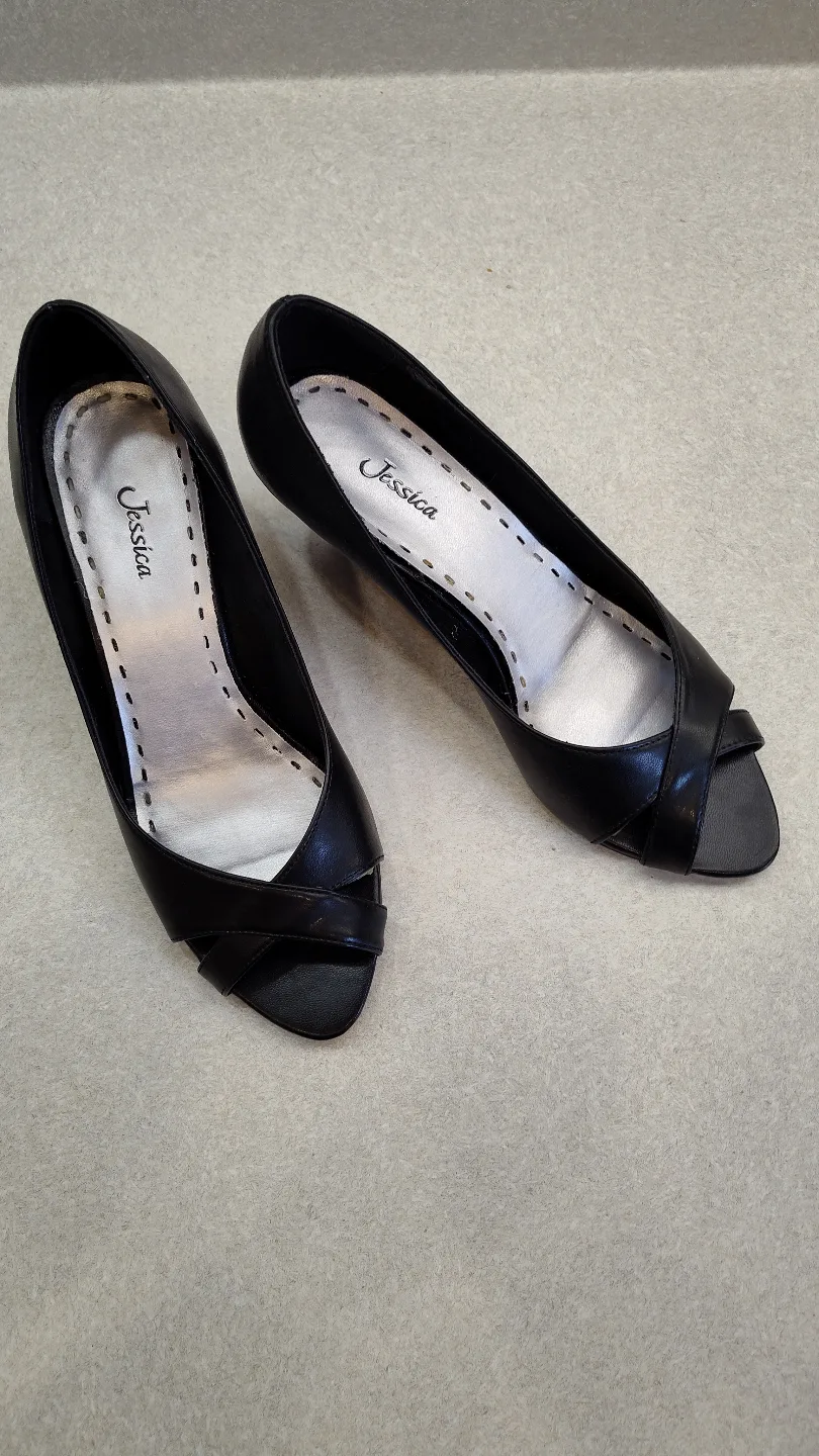 Jessica Black Wedge Heels image indicator(2)