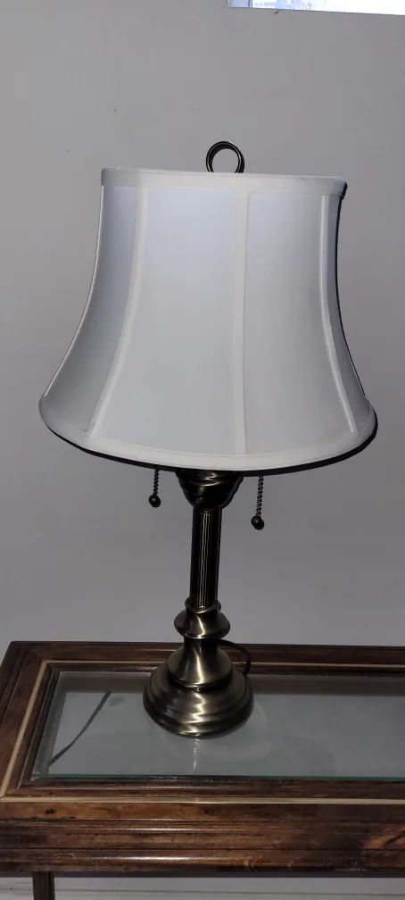 Brass Table Lamp image indicator(4)