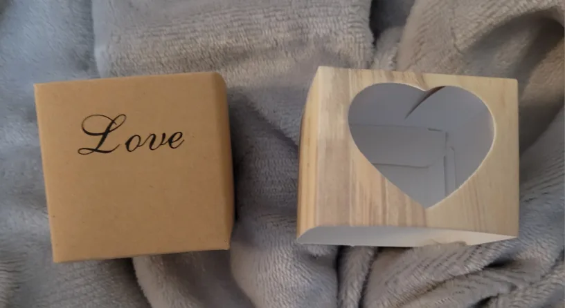 Lot of 98 Heart Shaped 'Love' Gift Boxes image indicator(6)