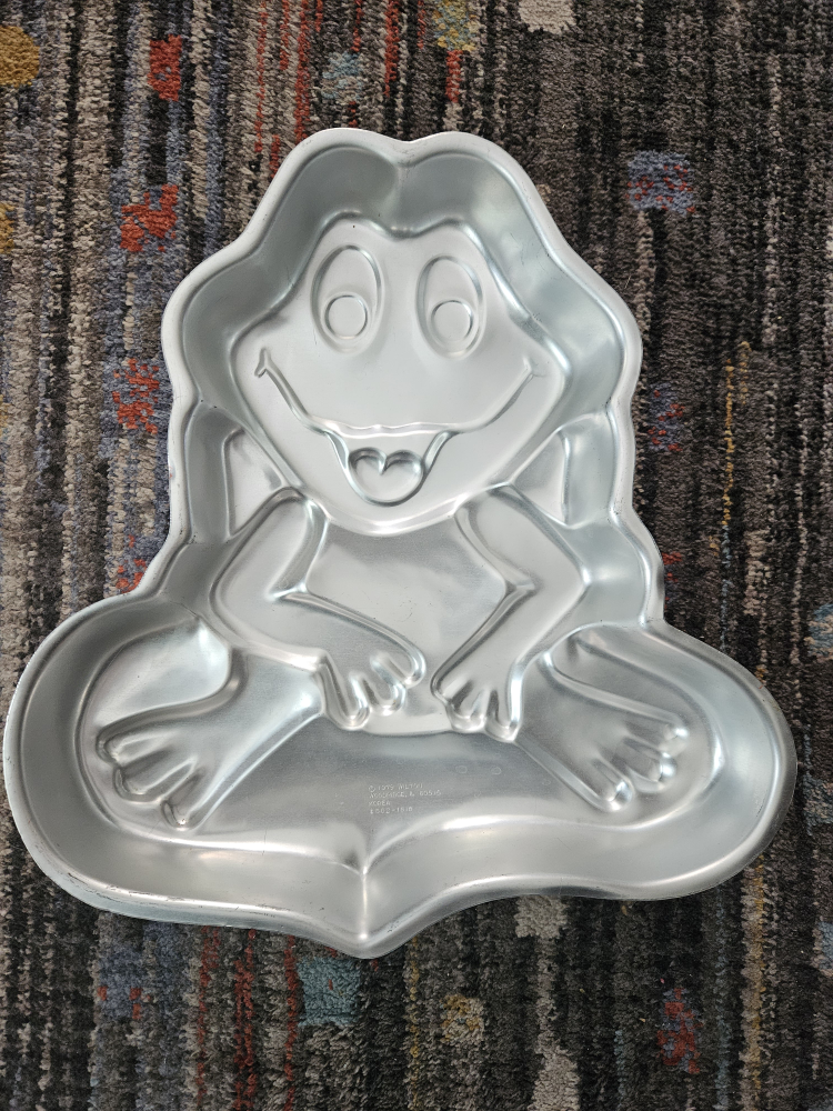 Vintage Wilton Cake Pan: Frog (1979) - photo 2