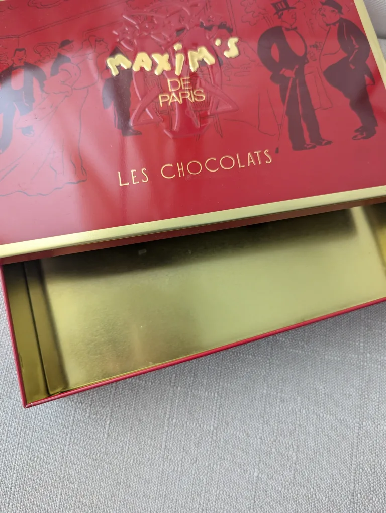 Maxim's De Paris tin chocolate box image indicator(3)