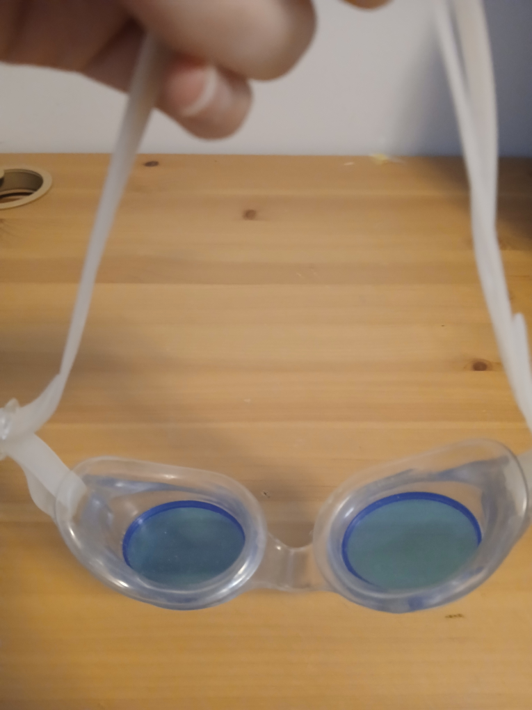 Adjustable Swimming Goggles #freecycle - photo 3