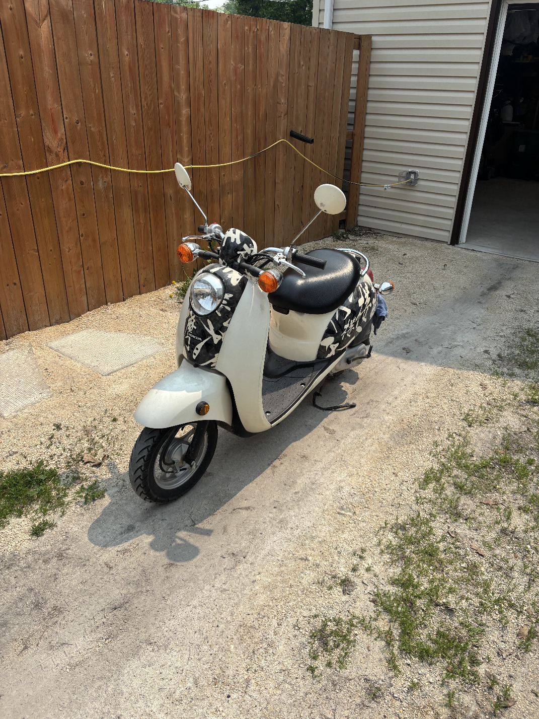 2005 Honda CHF50 Jazz moped