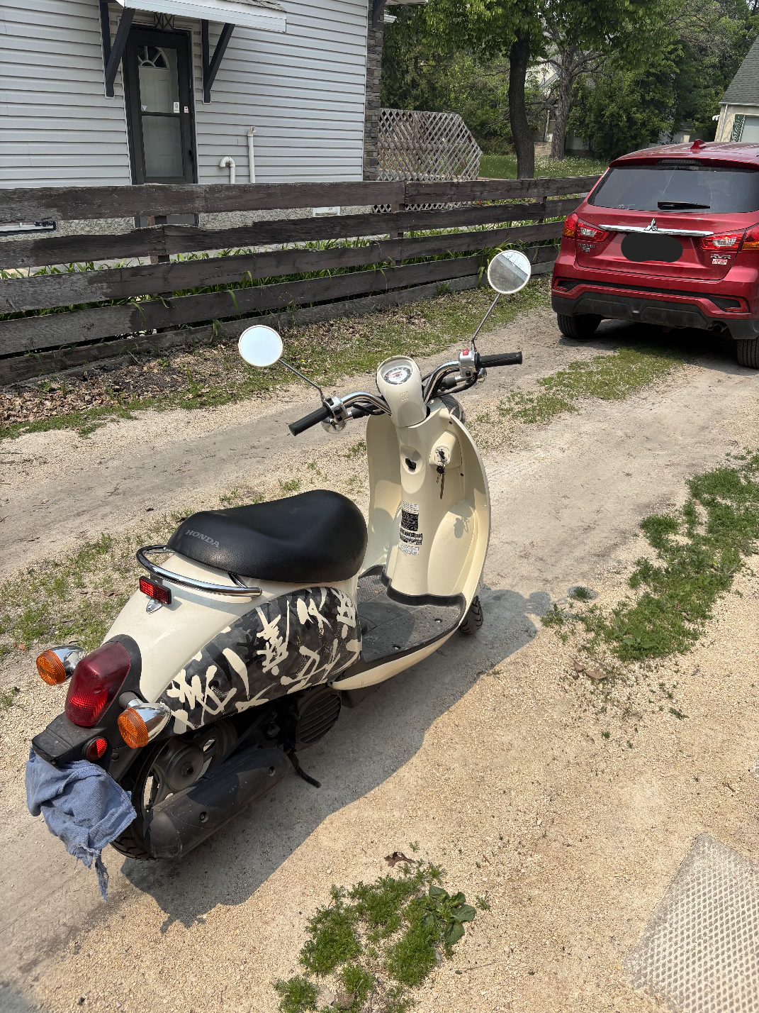 2005 Honda CHF50 Jazz moped - photo 2