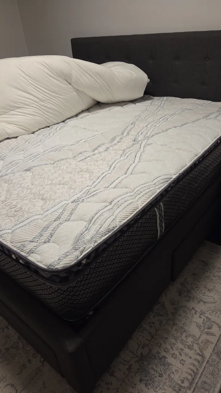 king size mattress + free duvet brand new image indicator(2)