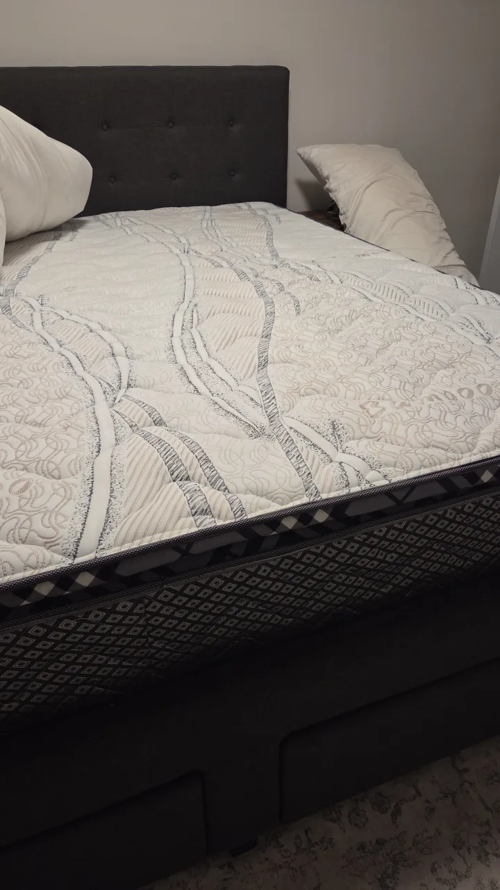 king size mattress + free duvet brand new image indicator(3)