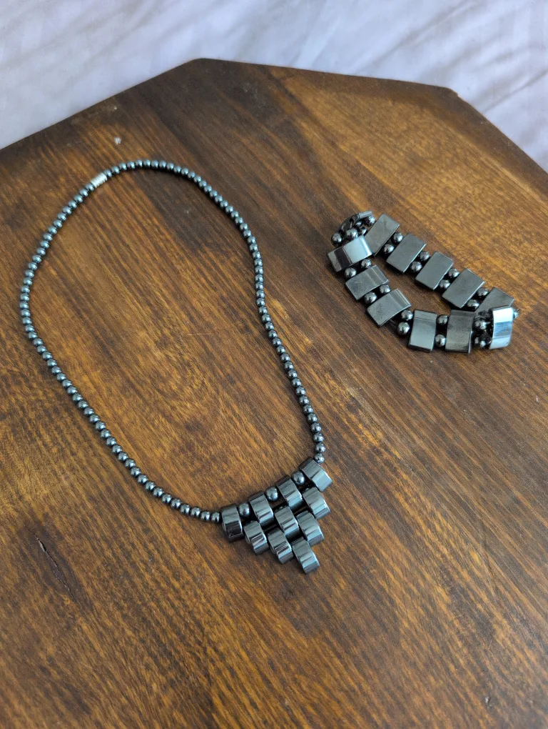 🥕 Statement Necklace 💚 image indicator(2)