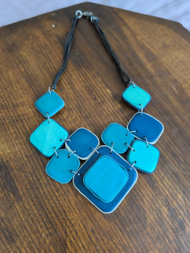 🥕 Statement Necklace �💚 image indicator(3)