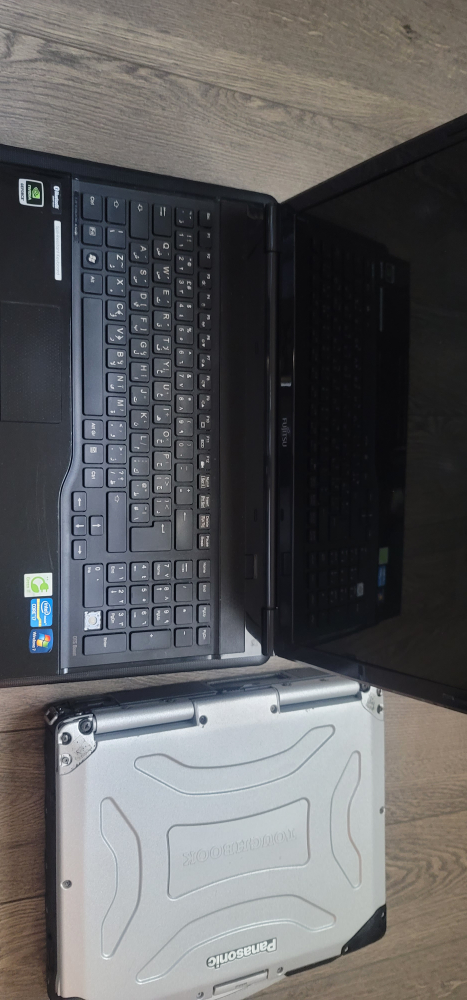 Broken Laptops for Sale - photo 3