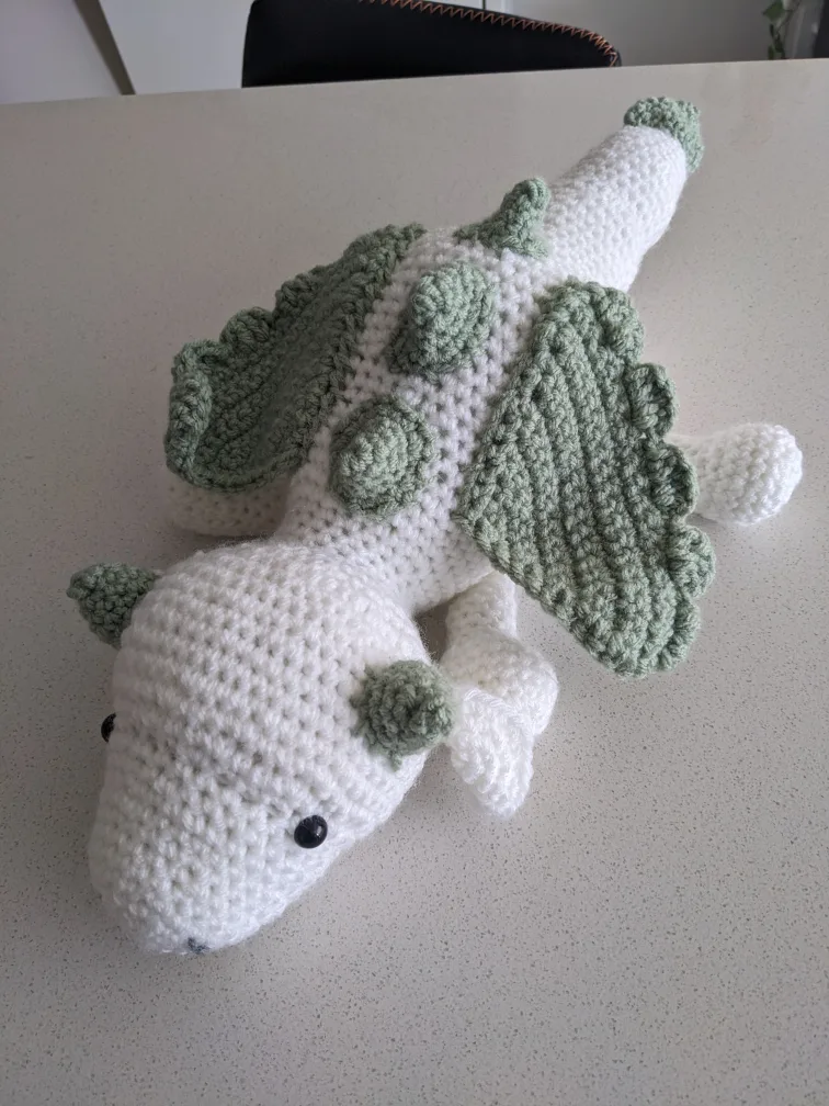Handmade Crochet Dragon image indicator(2)
