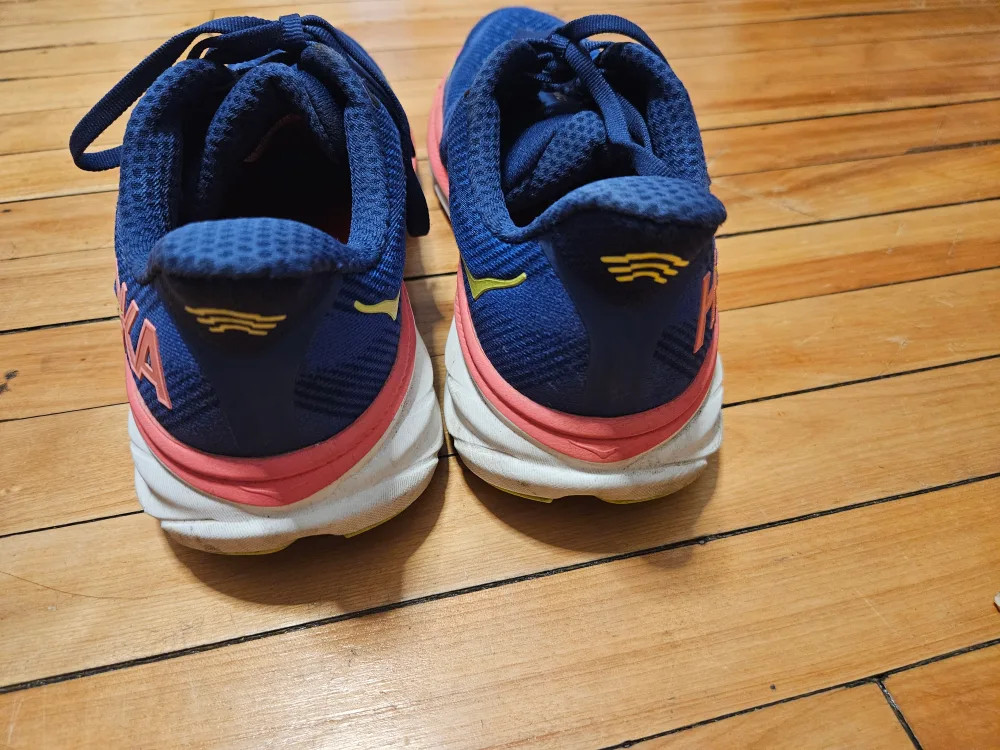 Hoka Clifton 9 Women's Running Shoes image indicator(3)