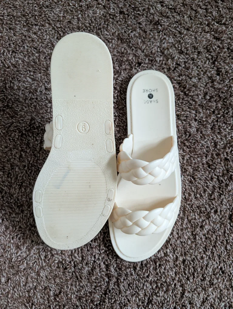 Shade & Shore White Braided Sandals - Size 9 image indicator(2)