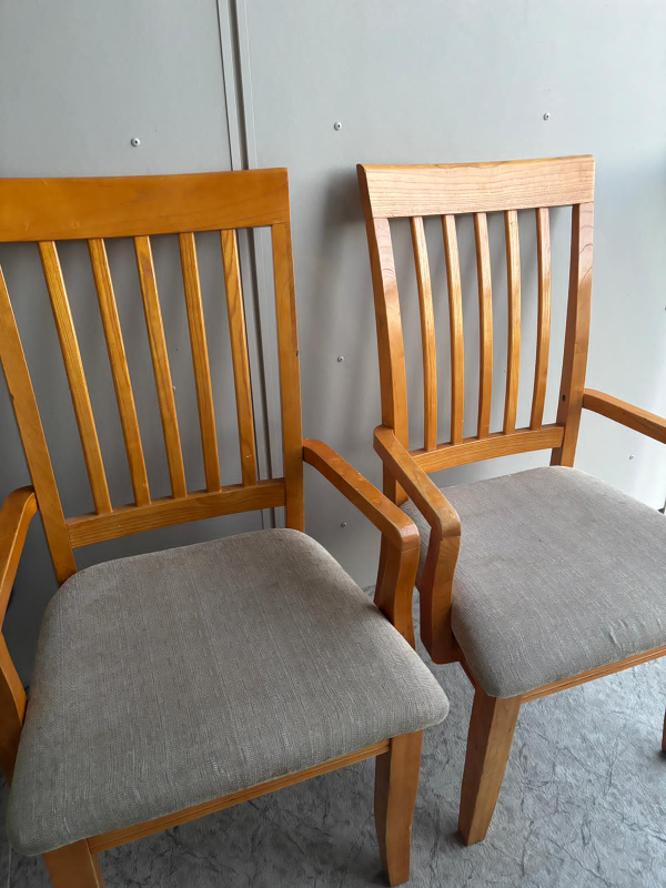 Solid Wood Farmhouse Dining Table with 2 wooden chairs - photo 3