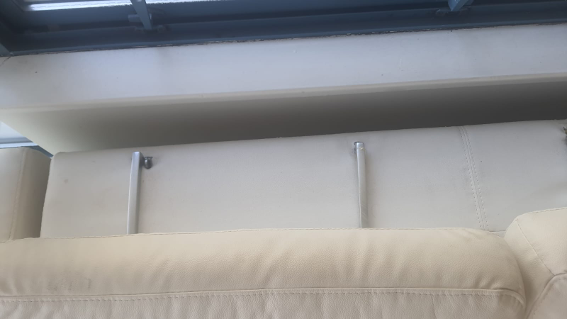 #free cycle  White Leather Sectional Sofa with Chaise - photo 4