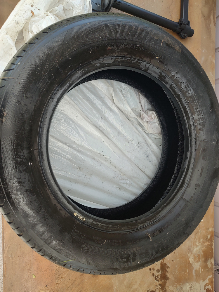 Used 195/65r15 tires - photo 3