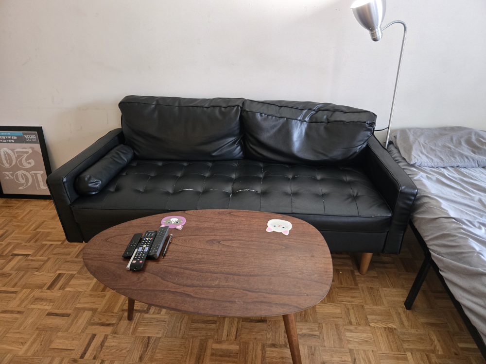 Black Leather Couch - photo 3