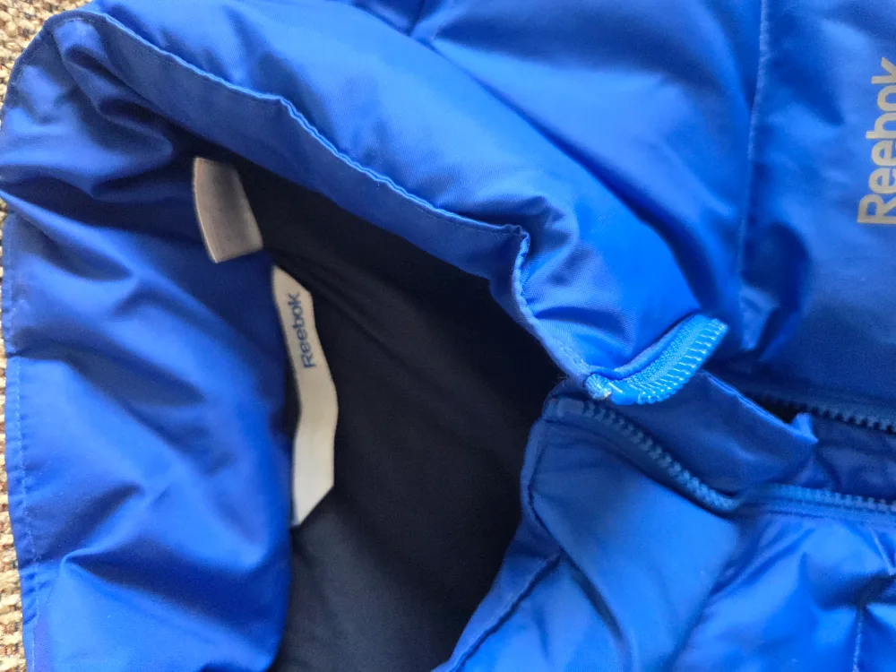 Reebok Blue Vest image indicator(2)