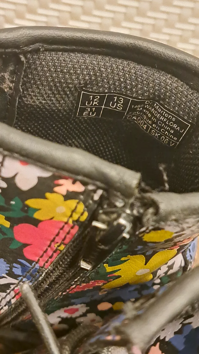 Dr. Martens Floral Print Leather Boots image indicator(6)