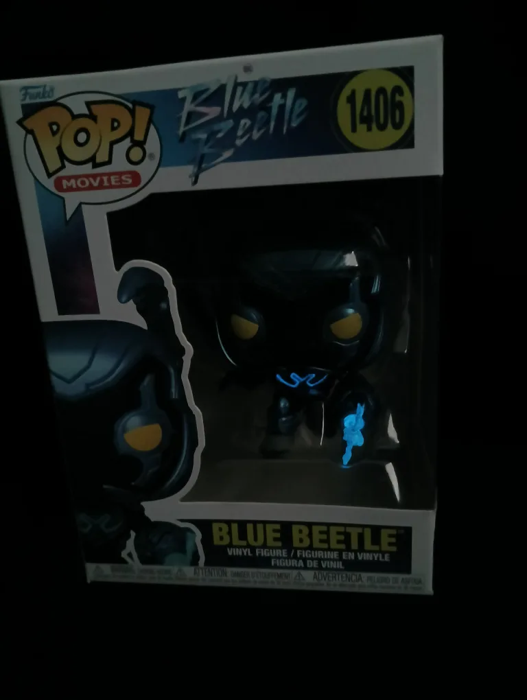 Blue Beetle (GITD) Funko POP! image indicator(2)