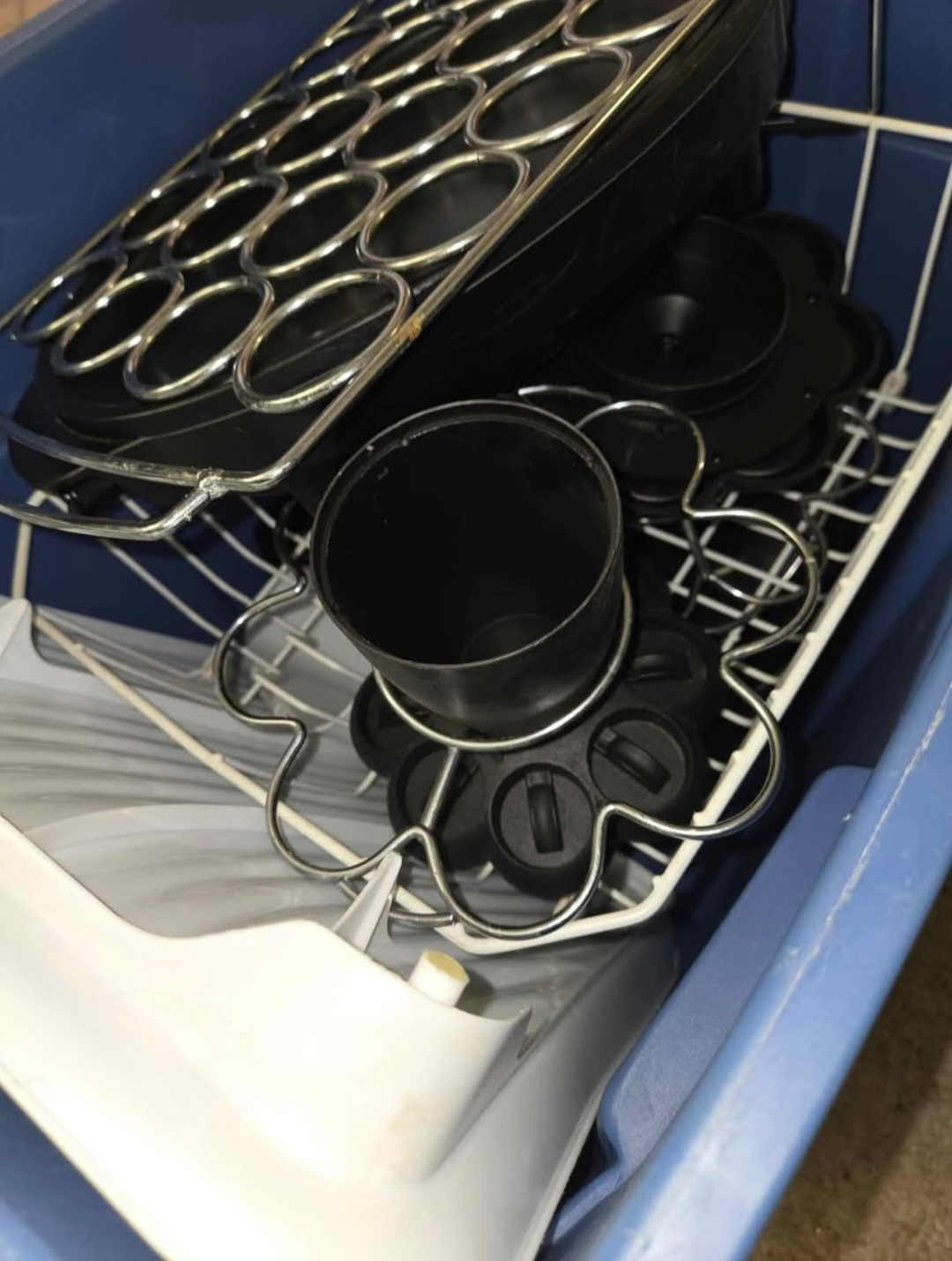 Kitchenware — NEED GONE ASAP - photo 2