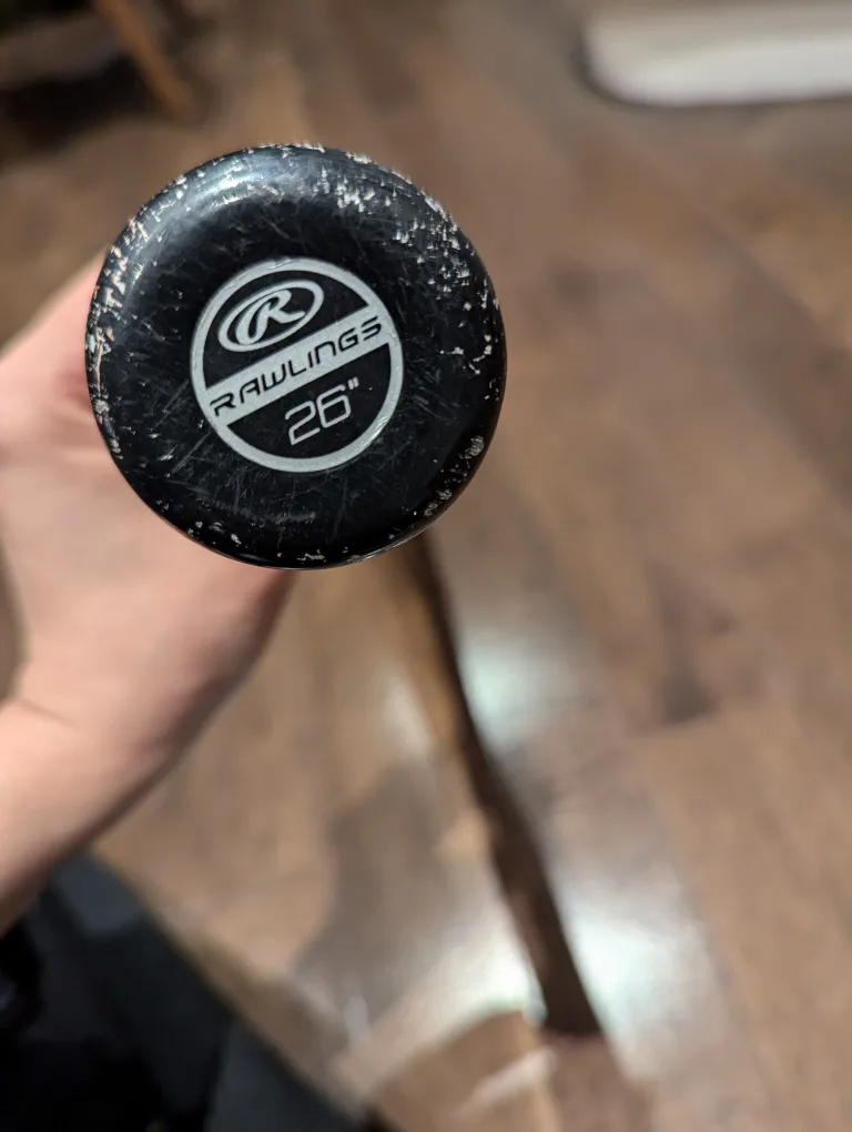 #freecycle Rawlings baseball bat 26" (-11) with dents image indicator(4)