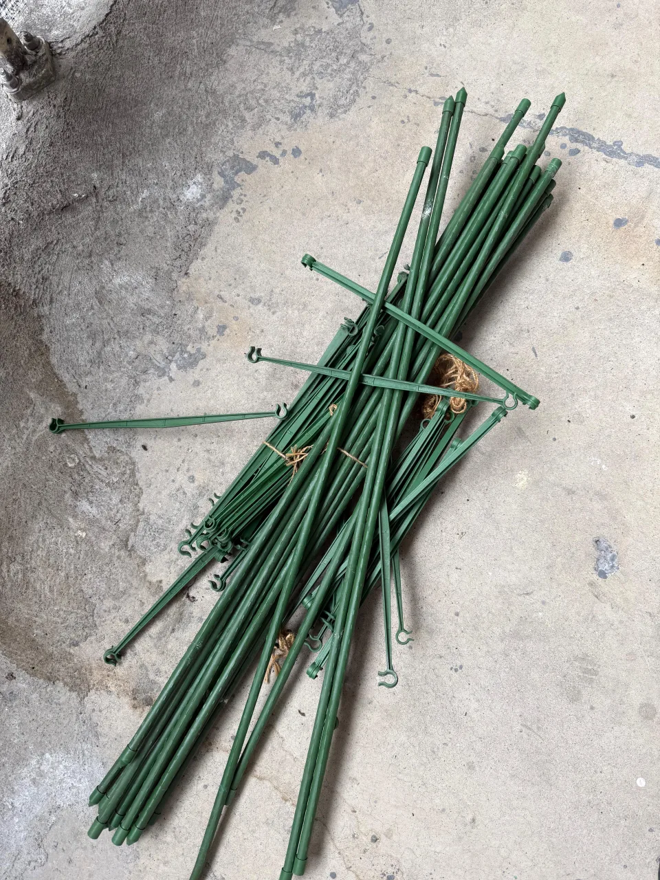 Gardening Supplies Bundle thumbnail