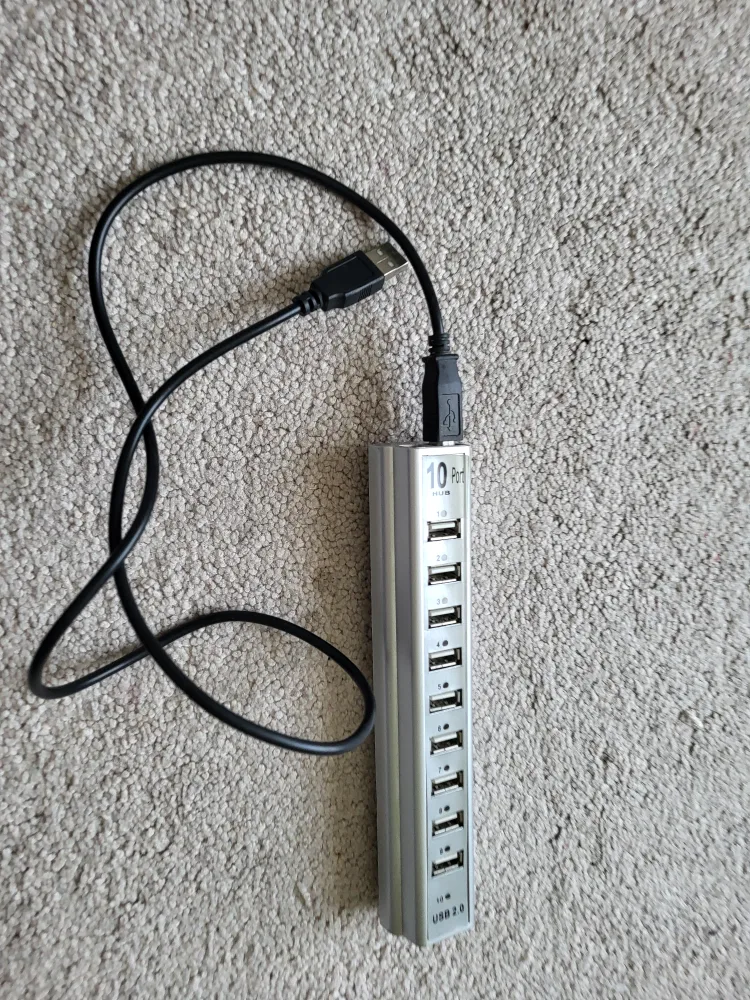10 Port USB 2.0 Hub thumbnail