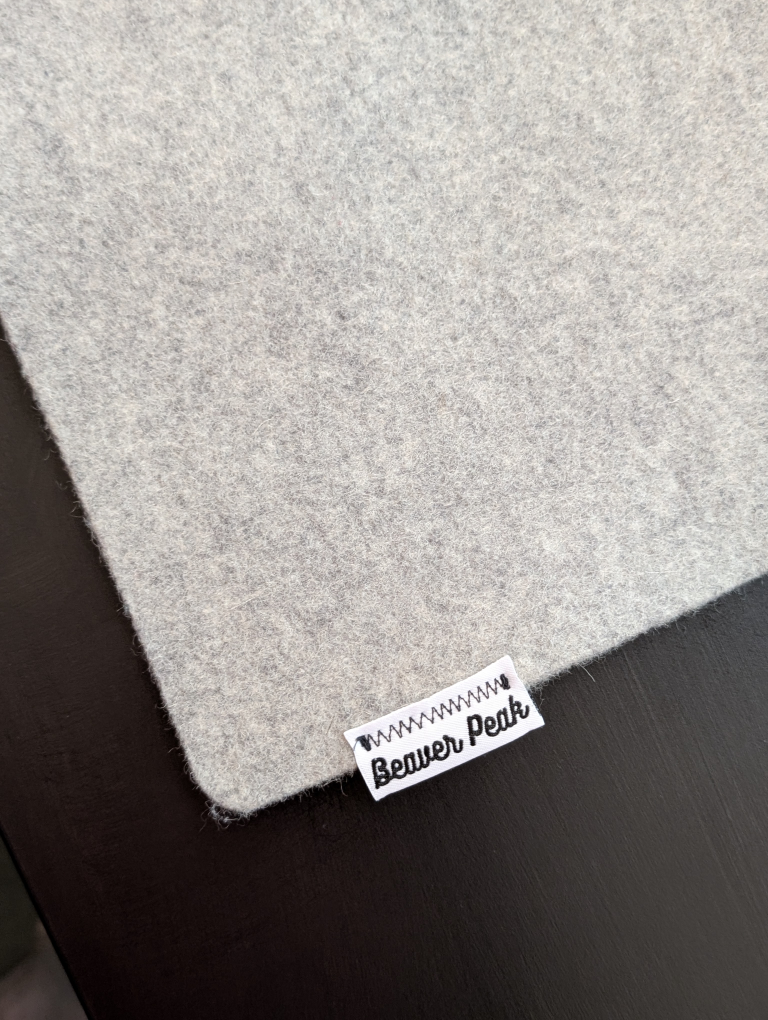 Ikea Utespelare Gaming Desk with Beaver Peak Desk Mat - photo 4