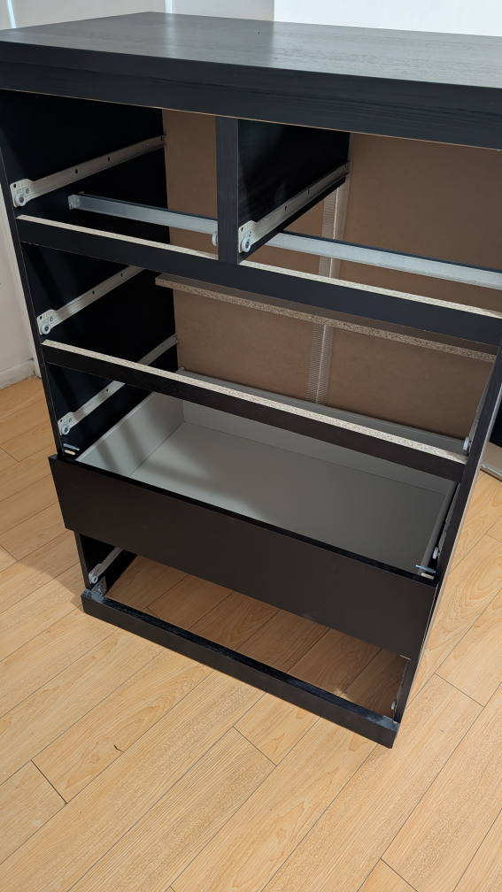Ikea Malm 6-drawer chest (discontinued) - photo 3