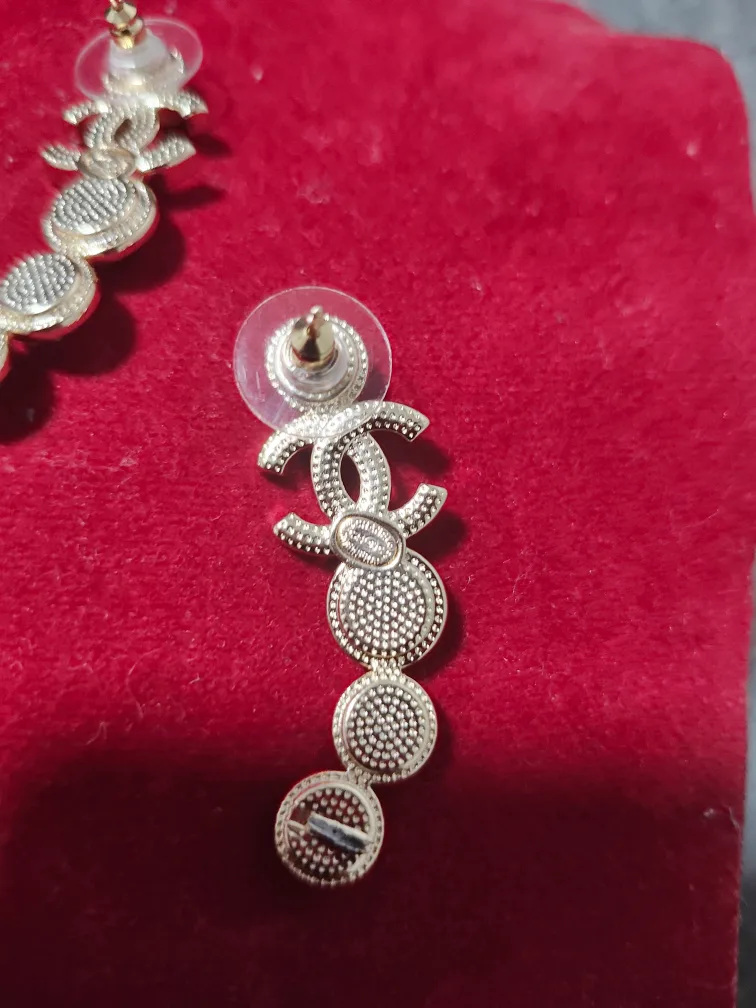 Chanel Earrings with Pink Stones image indicator(7)