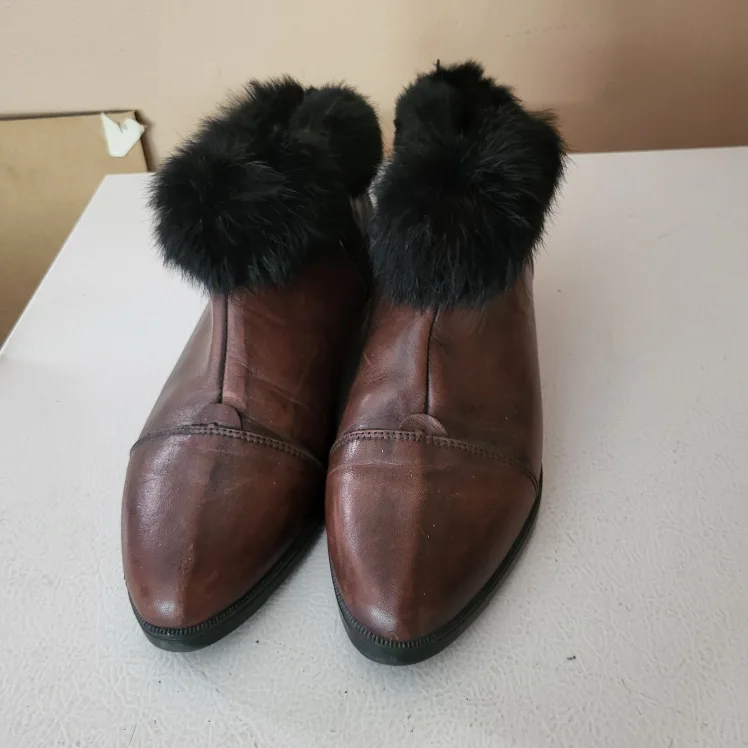Brown Leather Black Fur Ankle Boots - Size 10 thumbnail