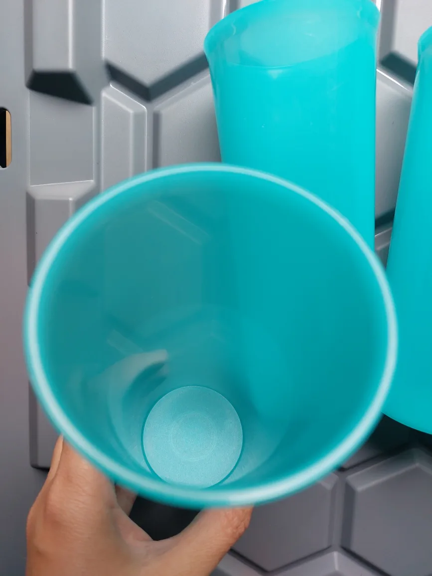 Tupperware plastic caps set of 4 image indicator(2)