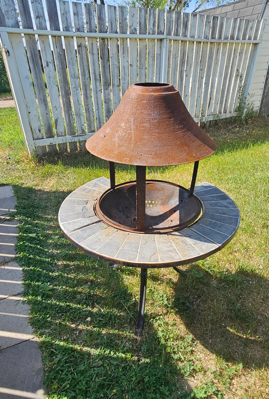 Round Fire Pit Table thumbnail