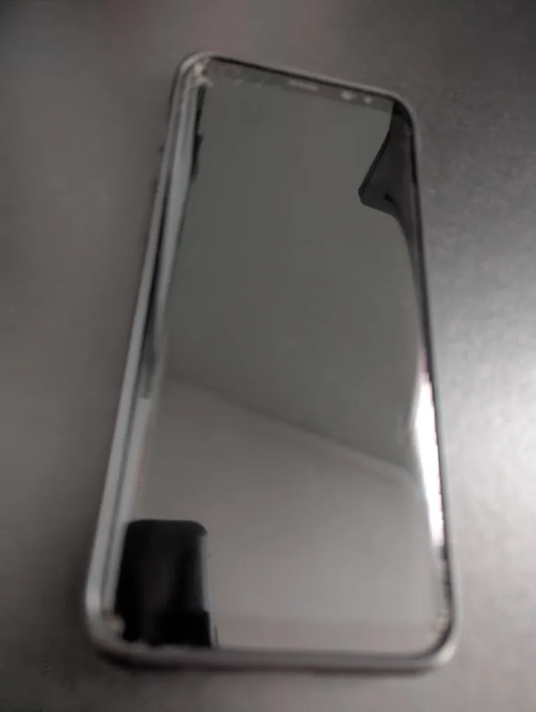 Samsung Galaxy S8+ Smartphone thumbnail