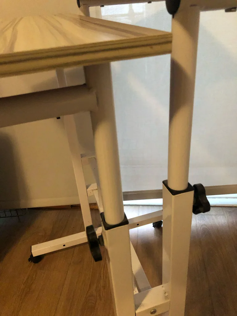Adjustable Standing Desk image indicator(5)