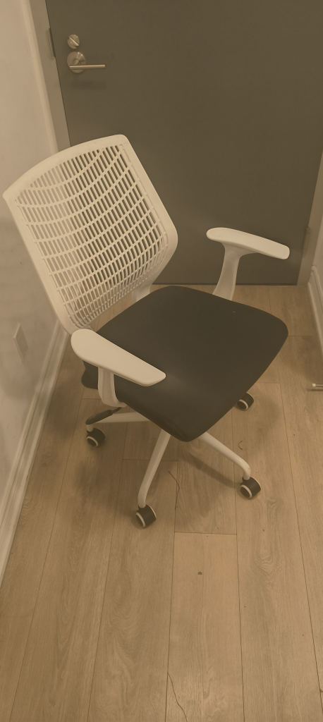 White & Black Office Chair - photo 2