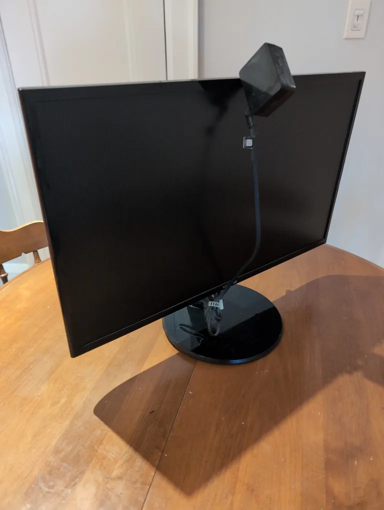 Samsung LS27F350FHNXZA 27" Monitor. thumbnail