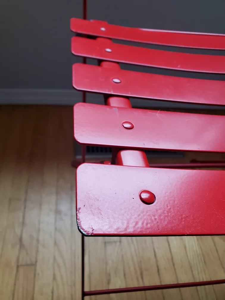 💚 Red Metal Chair 🥕 image indicator(2)