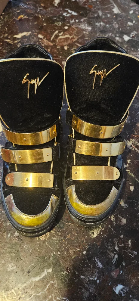 (Pre-owned)Giuseppe Zanotti High Top Sneakers thumbnail