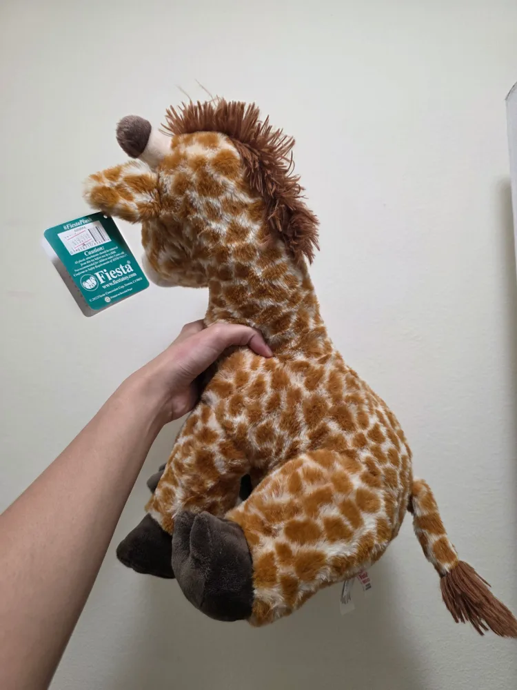 Fiesta Giraffe Plush Stuffed Animal Toy image indicator(2)