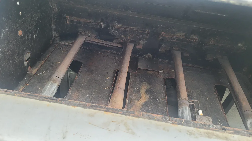 Black and Silver BBQ Grill image indicator(7)