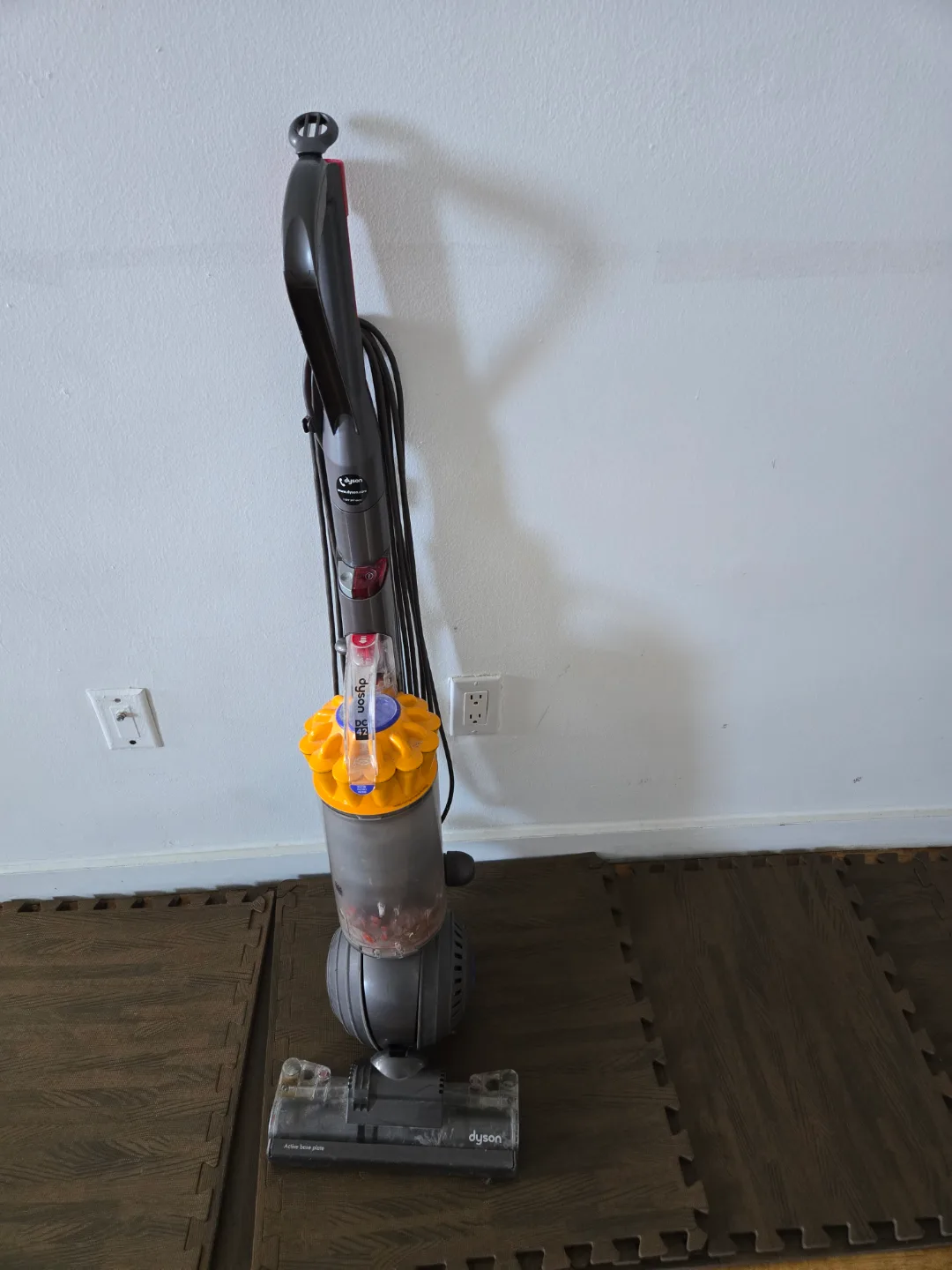 Dyson Ball Multi Floor Vacuum thumbnail