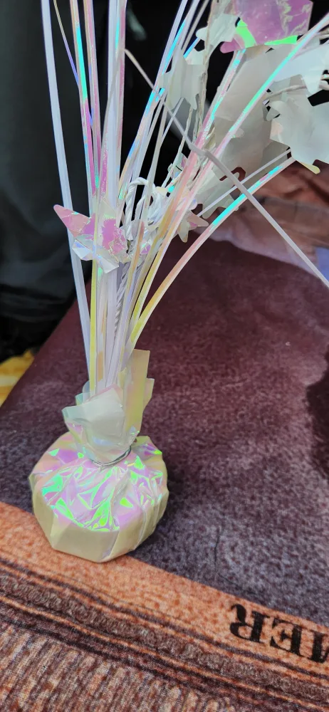 Iridescent Party Decorations freecycle 🏆 thumbnail
