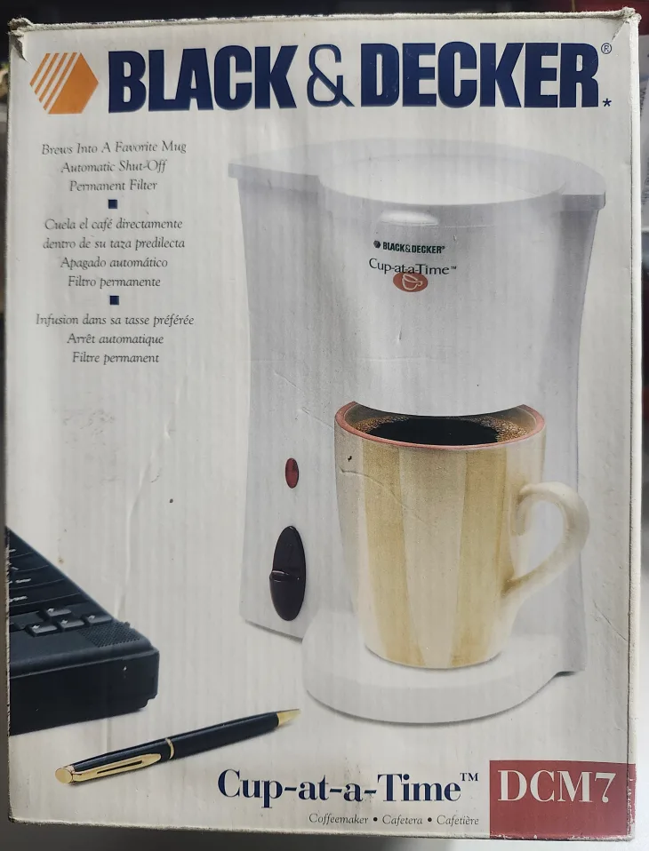 Black & Decker Cup-at-a-Time Coffee Maker - New thumbnail