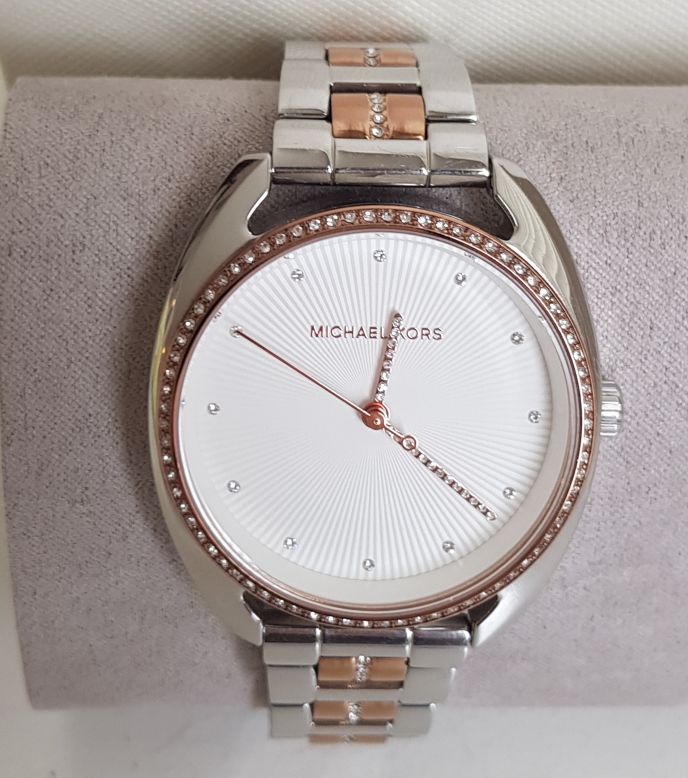 Michael Kors Ladies' Watch - photo 2